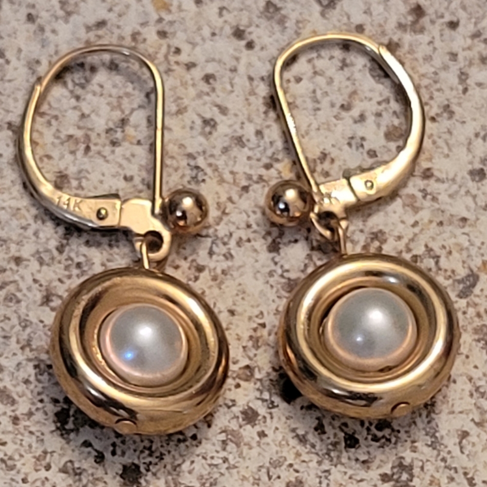 Bezel Set Pearl 14k YG Lever Back Earrings